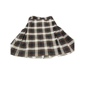 Top Marks Canada Green Red White Tartan kilt Size 8 girls SMUS School Uniform